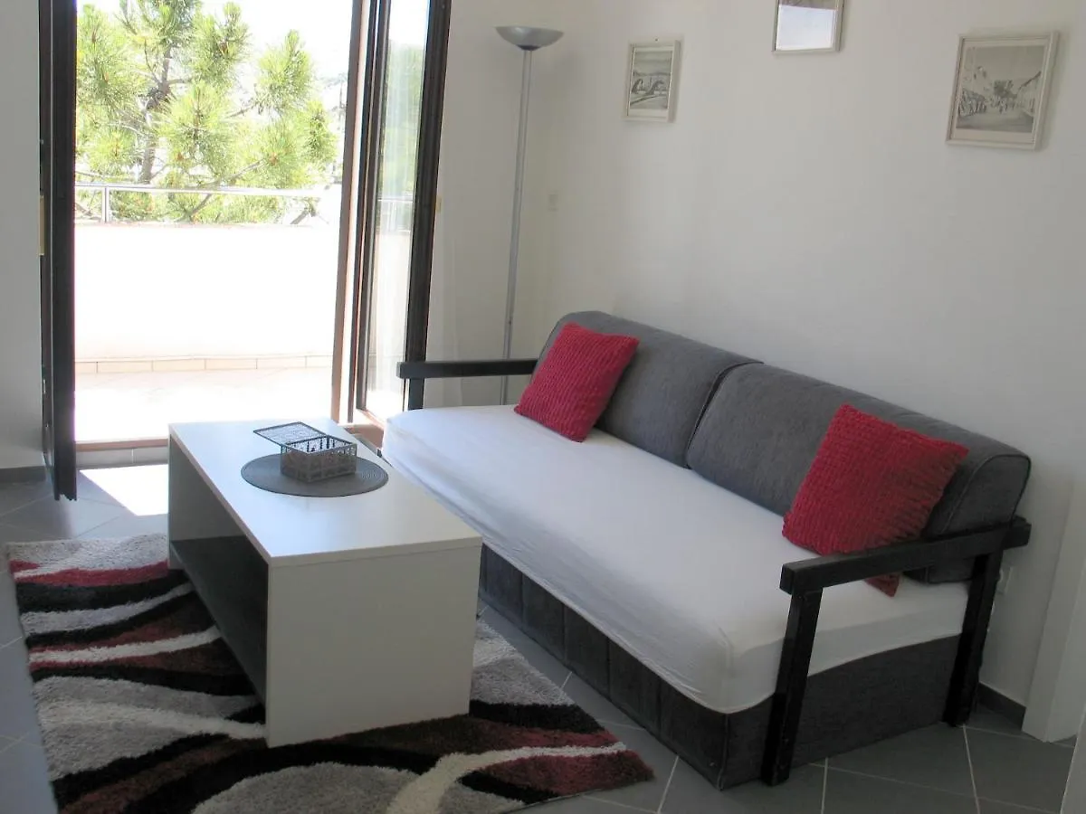 Apartment Apartmani Kunteja Pag Town