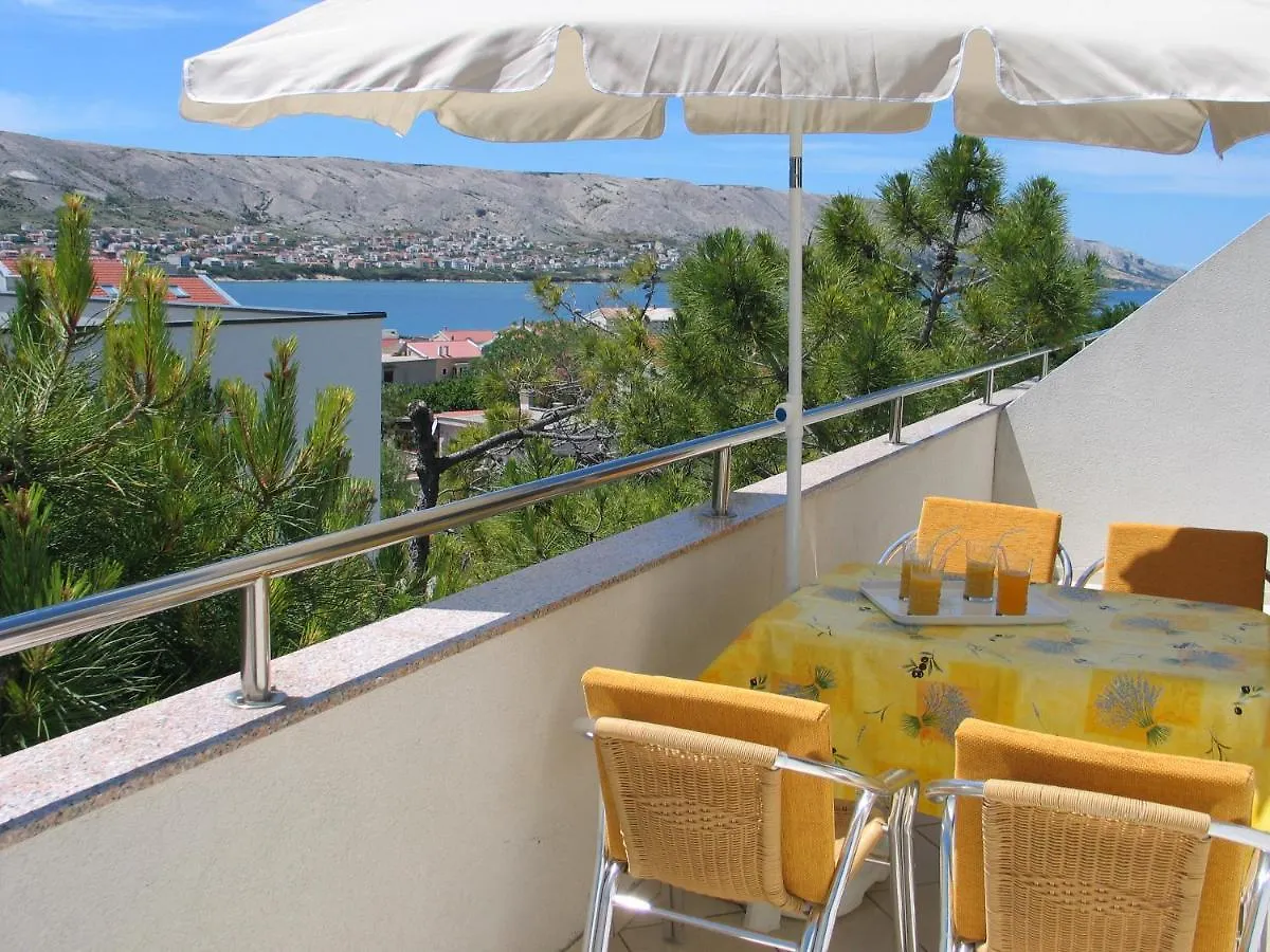 Apartment Apartmani Kunteja Pag Town