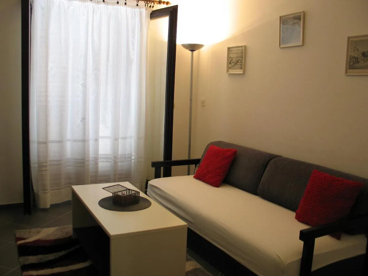 Apartmani Kunteja Pag Town Apartment